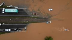 ‘tragedia-no-rs-e-responsabilidade-tambem-de-senadores-e-deputados-que-desmontam-legislacao-ambiental’,-diz-secretario-do-observatorio-do-clima